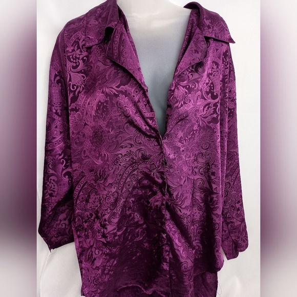 Victoria's Secret Vintage Victorian Purple Notched Collar Relaxed Robe(#102) - Picture 1 of 7